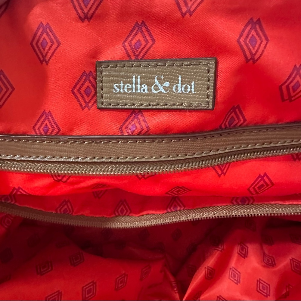 Stella & Dot Red and Brown Travel Bag with Adjustable Strap - Picture 7 of 8